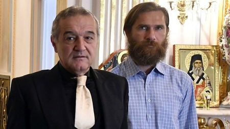 Război total. Iuliu Mureşan, declaraţii dure: "Arbitrul ăla stelist, călugar". Becali i-a luat imediat apărarea lui Tudor: "Eu l-am luat să muncească?"