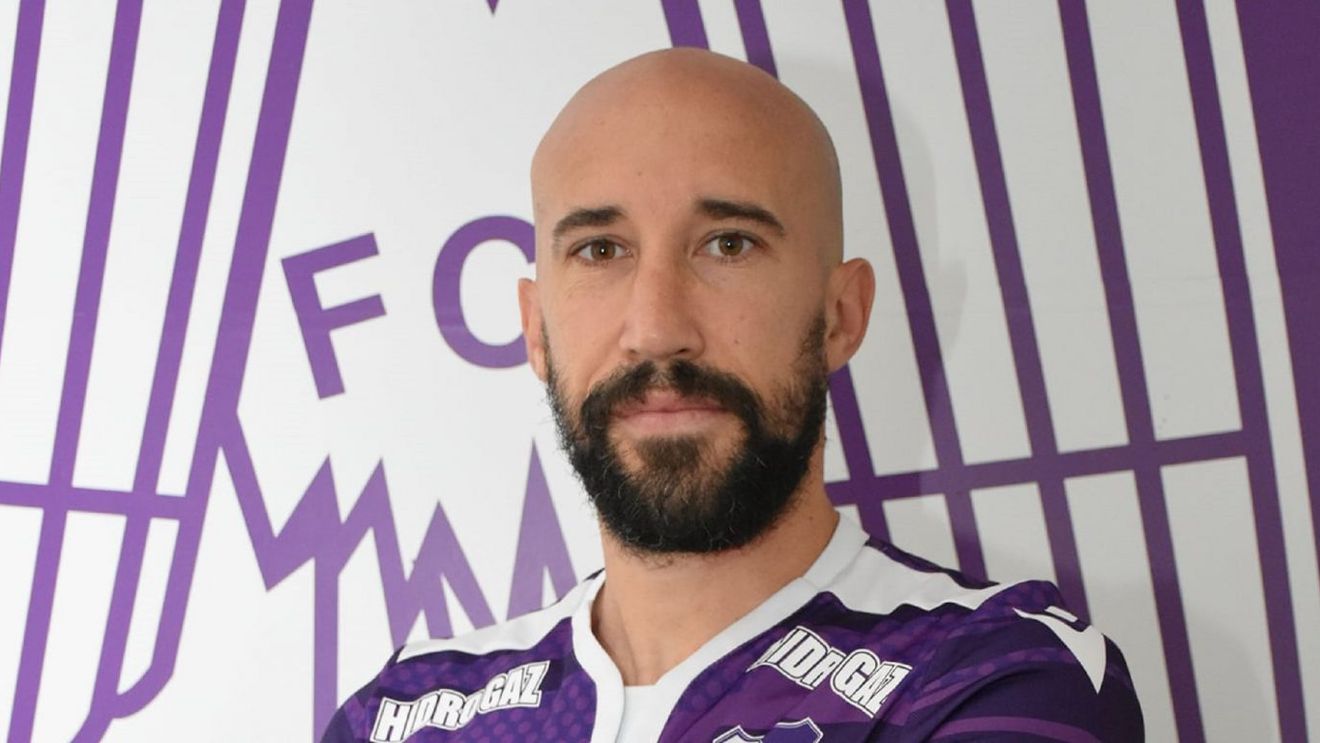 Iasmin Latovlevici n-a înțeles unde sunt jucătorii buni de la FCSB! „Mă întrebam"