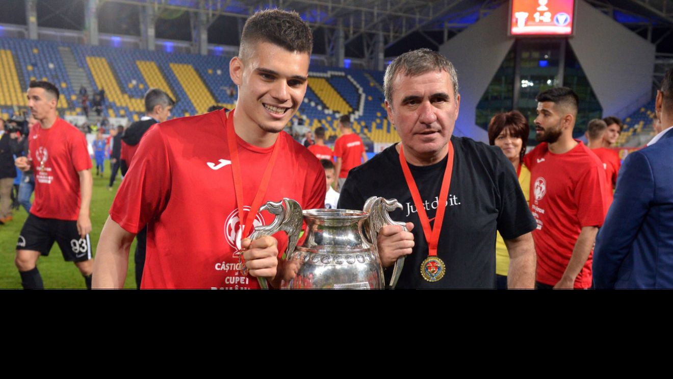 Ce a apărut pe contul de Instagram al Europa League despre Gică Hagi şi Ianis Hagi