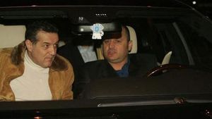 Mititelu: "Să joace Sandu, eu nu mai continuu" Becali: "Foarte bine, așa îi iau și eu pe Găman, Costea și Dănănae"