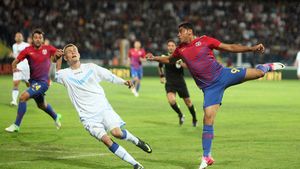 Vârful de careu, "găsit" în propria curte: "Nu se mai pune problema ca Adi Rocha să plece!"** Steaua a mai RATAT un jucător: "Nu ne-am înțeles cu impresarul!"