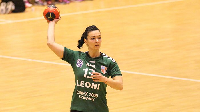 Dramatism în Giulești! CSM Bistrița s-a calificat în turneul Final 4 al Cupei României cu un gol în ultima secundă în partida cu Rapid. Formația ardeleană a oficializat și primul transfer al unei jucătoare străine