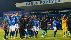 Farul lui Hagi îl are în curte pe „noul Ianis”! Comparație inedită pentru ultima „perlă” a „Regelui”: „Gică îl crește ca pe copilul lui” | VIDEO EXCLUSIV ProSport SPECIAL