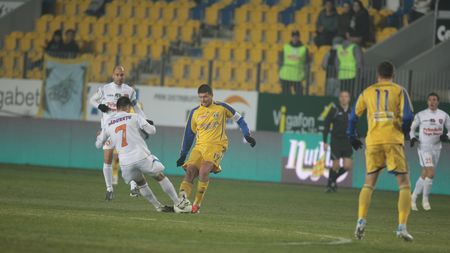 Bine că nu a fost 8 martie!** Petrolul - Târgu-Mureș 0-1