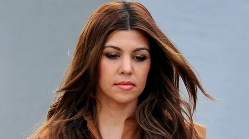 Kourtney Kardashian a căzut din nou „pradă” paparazzilor