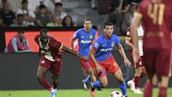 Transferul lui Boutoutaou la Craiova, blocat de un star de la CFR! Oltenii joacă la două capete