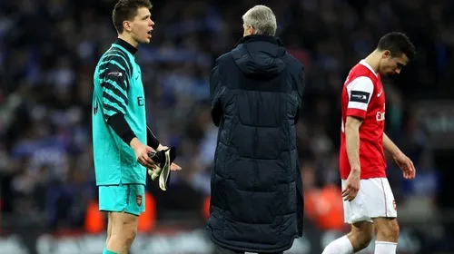 Asta sigur l-a ENERVAT pe Wenger! ** După ce a gafat ca un începător în meciul cu Fulham, portarul Szczesny a petrecut într-un bar cu Wilshere