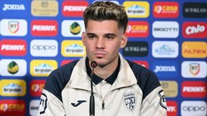 Cum şi-a făcut Ianis Hagi apariția în România după golul de care vorbeşte toată Turcia. „Prințul” dă moda la națională