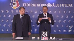 Noroc pentru Dinamo și Chindia la tragerea la sorți pentru stabilirea gazdei primului meci din cadrul barajului pentru menținerea/promovarea în Liga 1