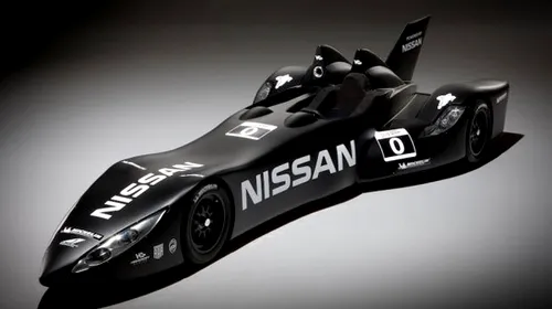 VIDEO Batman aleargă la Le Mans!** Nissan a prezentat bolidul care va revoluționa lumea sporturilor cu motor