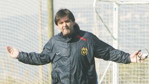 Lăcătuș: "Parcă sunt șampanie, numai sub presiune sunt"