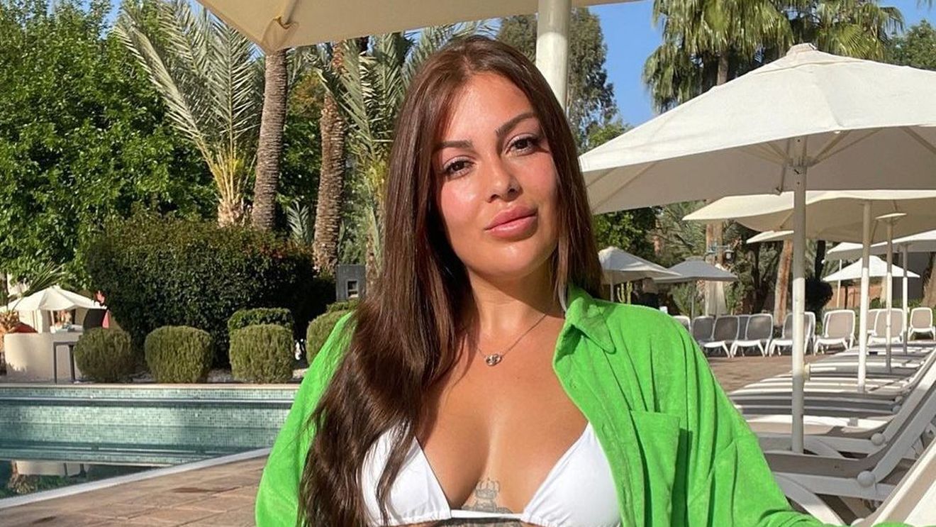 A fost hărțuită de un fotbalist celebru, dar abia acum a decis să rupă tăcerea. Ce s-a întâmplat între cei doi: „Atât de obraznic era!” | GALERIE FOTO