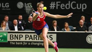 Tot Cehia! A patra coroană în Fed Cup, în cinci ani. Karolina Pliskova și-a salvat echipa de două ori într-o zi și a adus victoria gazdelor, 3-2 în fața Rusiei! Campioanele en-titre vin în România în 2016