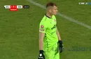 Gafa incredibilă a lui Golubovic în meciul U Cluj – Dinamo, de la golul de 2-2, care poate retrograda echipa alb-roșie! Portarul sloven și-a nenorocit colegii după ce a scăpat mingea ca la juniori