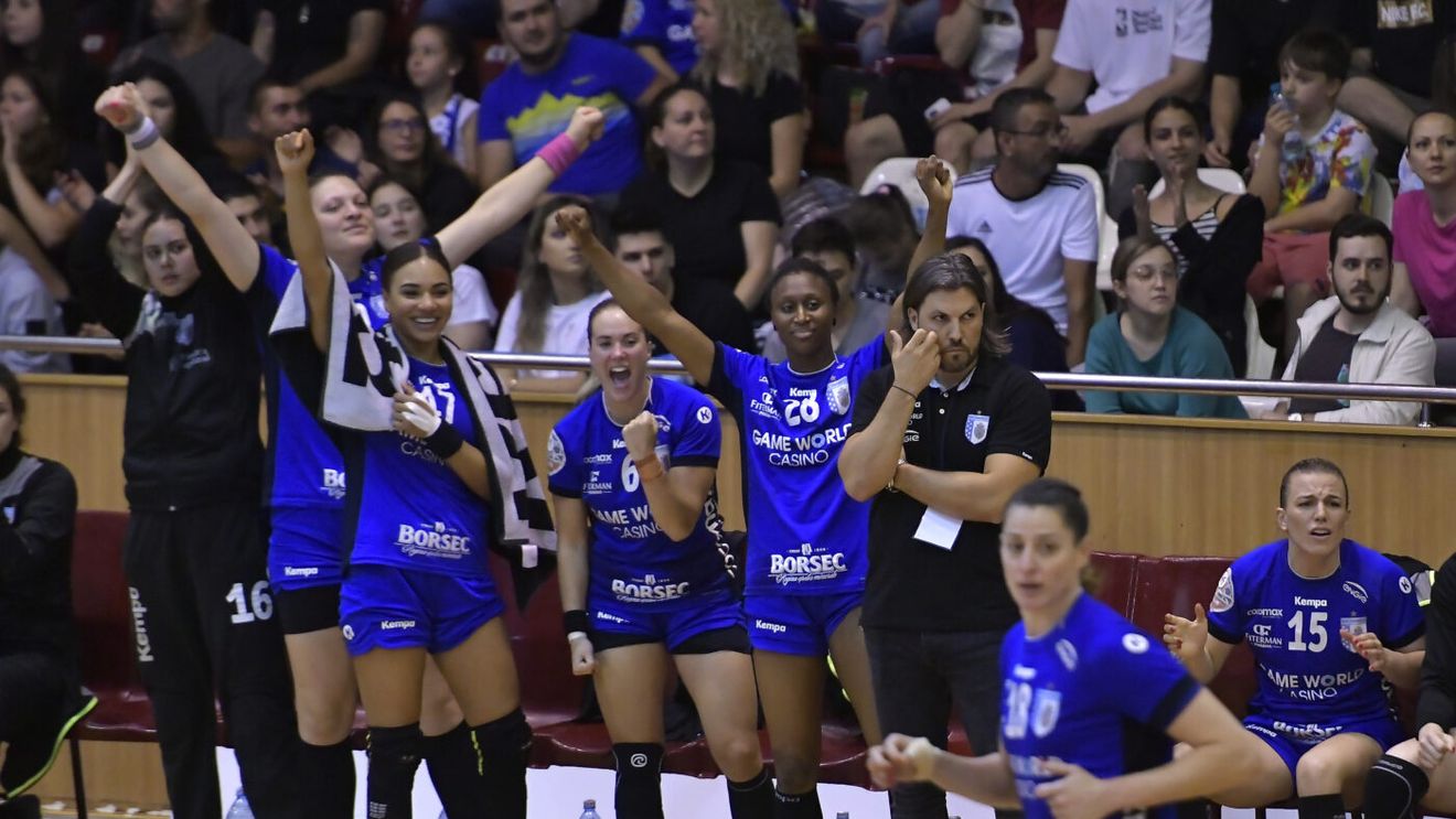 CSM București s-a distrat în deplasare cu Brest în grupele Ligii Campionilor! 33-26 după 14 ore de mers cu avionul și cu autocarul spre Franța