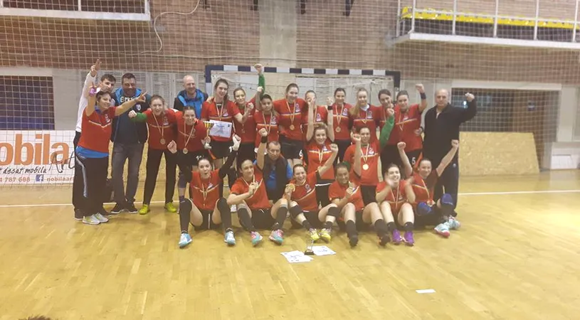 CSM București a mai cucerit un titlu cu fetele. Bazaliu & Co au câștigat campionatul la junioare I