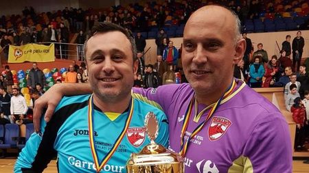 Dinamo e campioana! Încă un trofeu pentru Mutu, Marica, Dănciulescu, Bratu...