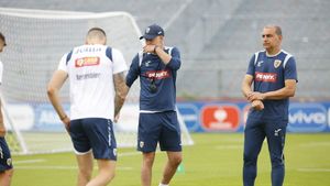 Cele 7 cuvinte cu care Edi Iordanescu i-a lăsat mască pe jucătorii naționalei la EURO 2024! Dezvăluiri incredibile despre reacția fără precedent a tricolorilor din cantonamentul de la Wurzburg care spune totul despre ce ne așteaptă la România - Belgia! EXCLUSIV