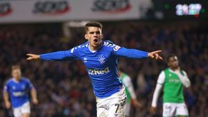 Fostul antrenor al lui Ianis Hagi, de la Genk, anunță transferul definitiv al mijlocașului la Rangers: "Nu au nicio problemă cu prețul". Cât vor plăti scoțienii