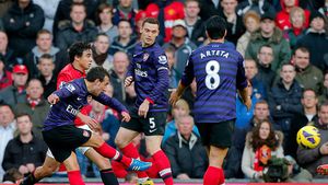 Respect! Ce au pregătit jucătorii lui Arsenal pentru meciul cu United! Crezi că ar fi posibil așa ceva în derby-ul Dinamo-Steaua?