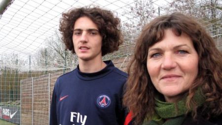 Și-a concediat mama! FOTO | Rabiot e disperat să ajungă la Barcelona și și-a angajat alt agent, după ce negocierile au intrat în impas