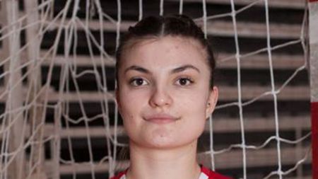 Alexandra Badea a ajuns la Vâlcea! "Este o jucătoare de mare viitor, o văd ca fiind urmașa Adei Nechita!"