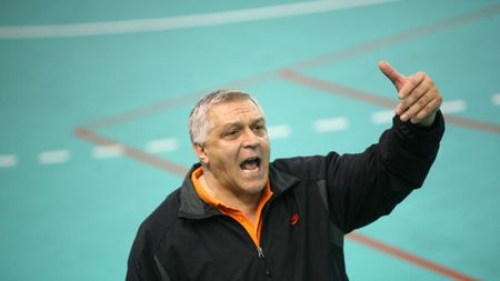Vasile Stângă știe secretul prin care Dinamo ar putea trece de FC Barcelona în Liga Campionilor la handbal masculin! „De ce nu?" | SPECIAL