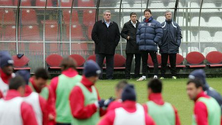 Cei de la CFR Cluj, "descusuți" de italieni!** Peninsularii au aflat ce antrenor din Serie A a ratat preluarea clujenilor și de la ce echipe speră ardelenii să ia jucători