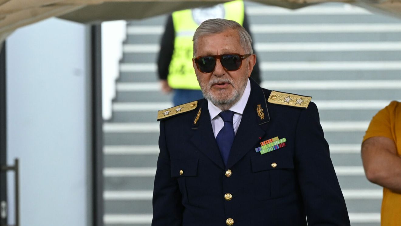 E gata divorțul lui Ilie Năstase. Chiar legendarul sportiv a rupt tăcerea