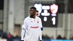 Kennedy Boateng pleacă de la Dinamo. Anunțul africanilor: „S-a pus capăt colaborării”