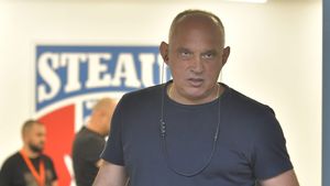 Florin Prunea a dezvăluit care este relația sa cu familia Mititelu: „Îl sunam eu, mă suna el, când mai aveam câte ceva” | VIDEO EXCLUSIV ProSport Live