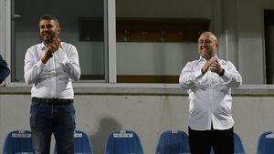 Ce transfer a făcut Universitatea Craiova. Mihai Rotaru dezvăluie: „M-a sunat Dorinel Munteanu și mi-a zis că am făcut cea mai bună alegere”