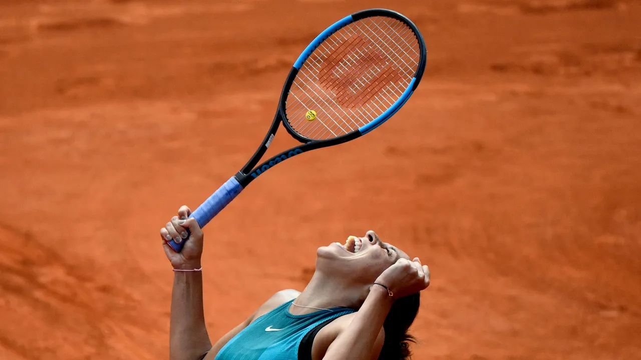 Roland Garros își cunoaște prima semifinalistă. A prins careul de ași fără set pierdut și cea mai importantă victorie e la #20 mondial