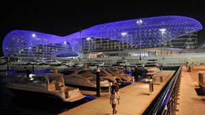 Între zi și noapte