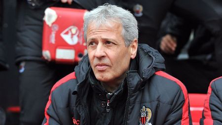 Borussia Dortmund a anunțat numele noului antrenor! Are 60 de ani și a câștigat trofee doar în Elveția