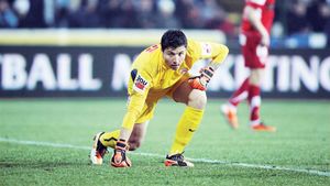 Dinamo, dispusă să se despartă de Bălgrădean pentru 200.000 de euro. Cota de piață a portarului e de 10 ori mai mare