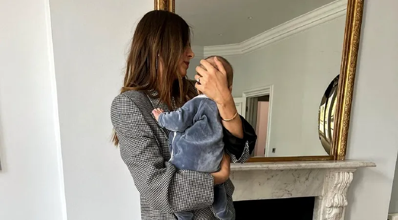 Maria Sharapova, imagine adorabilă alături de fiul ei de trei luni: „Inimioara mea!