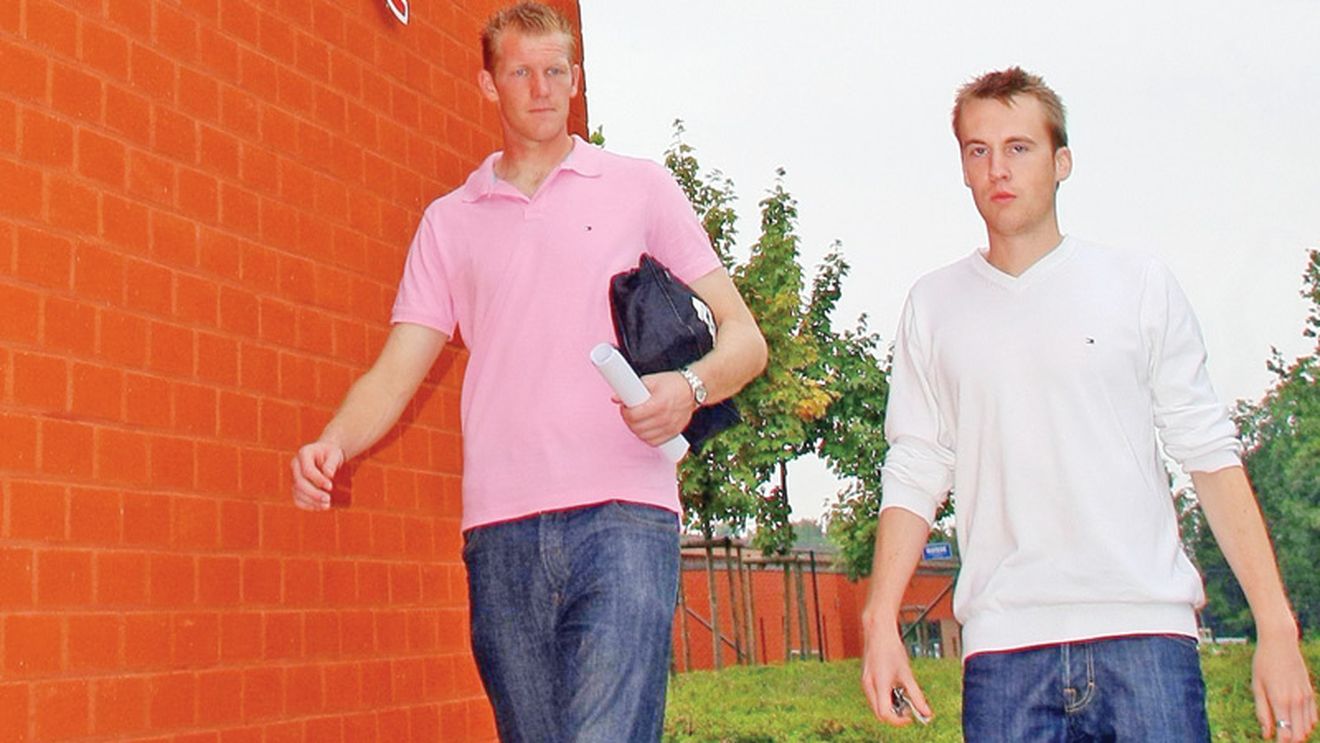 Portar de 2,08 metri pentru BÃ¶lÃ¶ni