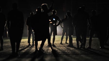 DEZVĂ‚LUIRE | De ce schimbă echipele câte 14 jucători la fiecare 6 luni: "3 din 10 antrenori se gândesc la comisioane. Au anumiți agenți... Credeți-mă, când se apropie decembrie sau mai, ai 100 de mailuri"