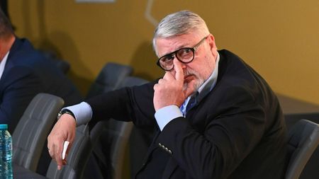 Ce datorie importantă are Gino Iorgulescu la Cosmin Olăroiu! Președintele LPF s-a împrumutat cu o sumă substanțială de la antrenorul care face milioane de euro la arabi