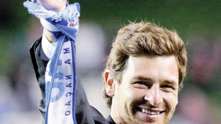 Noul Mourinho, la Chelsea!** Abramovic va plăti o clauză de reziliere de 15 milioane de euro