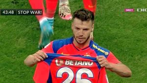 Andrei Cordea, gest impresionant în FC Voluntari - FCSB! Cui i-a dedicat golul superb pe care l-a înscris în poarta ilfovenilor | VIDEO