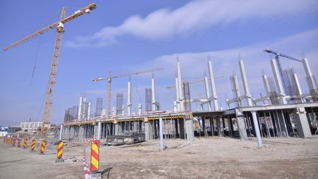 Noul stadion al Craiovei va fi gata în martie 2017! Popescu: "FRF vrea să aducă aici echipa națională!" INCREDIBIL | De ce este constructorul în întârziere cu două luni