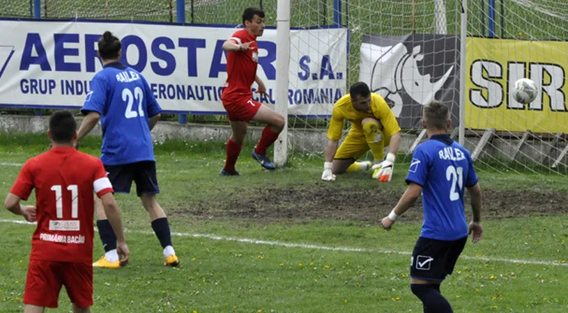VIDEO | Bal nebun pe Letea.** Rapid a revenit spectaculos de la 3-0 la pauză la 3-3 în ultimele minute, însă a pierdut în prelungiri