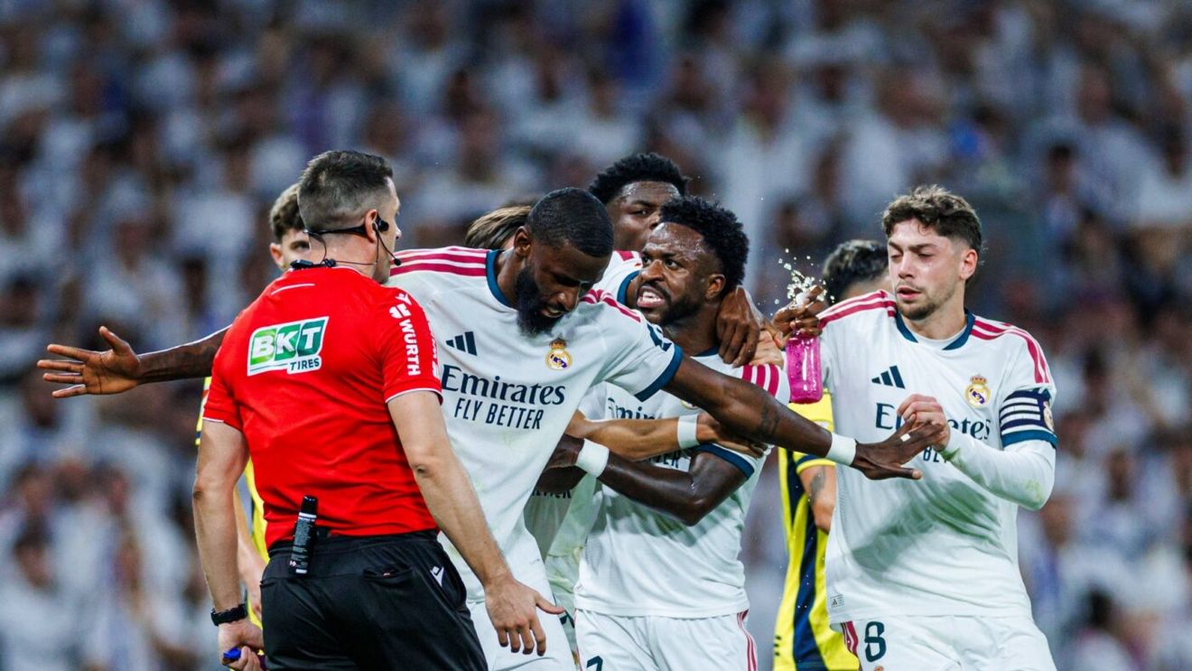 Incredibil ce a făcut Vincius pe Bernabeu! A fost eliminat, s-a năpustit asupra arbitrului și ratează El Clasico