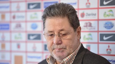 Cornel Dinu, contrazis de un alt fost jucător emblematic de la Dinamo după ce a anunțat că la U Cluj nu se dorește promovarea în Liga 1: „Nu cred că e adevărat ce spune! Știu foarte bine ce se întâmplă acolo” | VIDEO EXCLUSIV ProSport Live