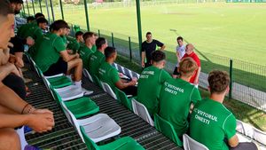 Ioan Sdrobiș, iureș la adresa lui Ovidiu Dănănae după demiterea sa de la Viitorul Onești: „Am făcut cea mai mare greșeală că l-am adus la noi la echipă. Dacă nu își va schimba mentalitatea, nu va ieși antrenor în viața lui!". EXCLUSIV