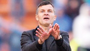 Sabău, prima supărare!** Acuză atitudinea unor fotbaliști și nu garantează trofee fără întăriri: "Mulți nu sunt de Rapid!" Cele 6 victime ale "Moțului"