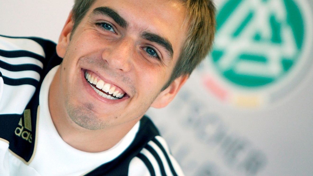 Lahm îi avertizează pe steliști: "Vrem trei puncte cu Steaua!"