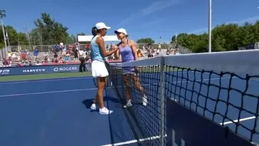 Moment neașteptat la finalul meciului Simona Halep – Shuai Zhang de la Toronto! Cum s-au salutat cele două la fileu | VIDEO